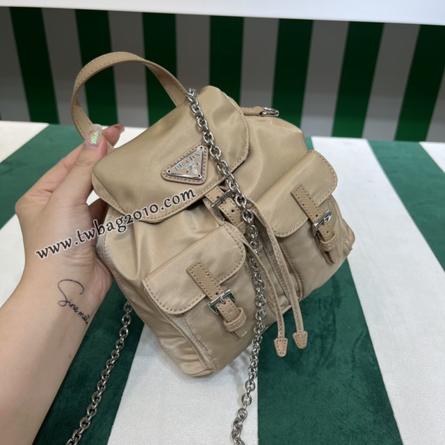 Prada專櫃新款Mini斜挎雙肩小背包 1BH029 普拉達經典款杏色女士雙肩包 csp1667